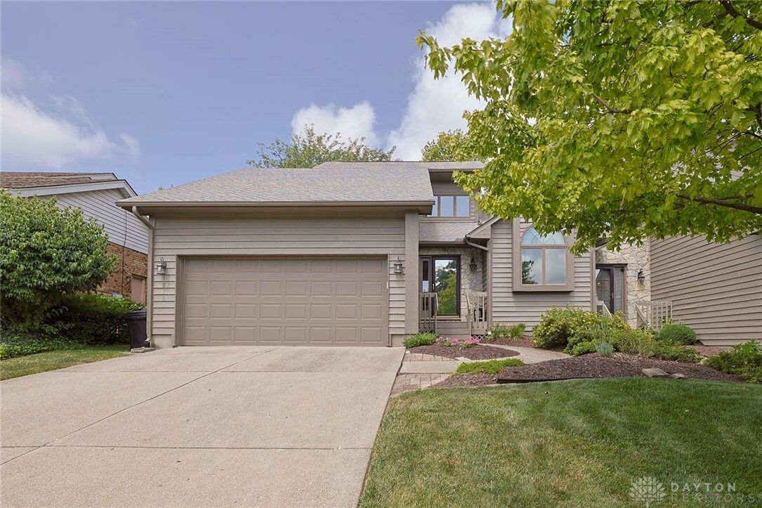 Property Photo:  1816 Londonderry Drive 4  OH 45042 