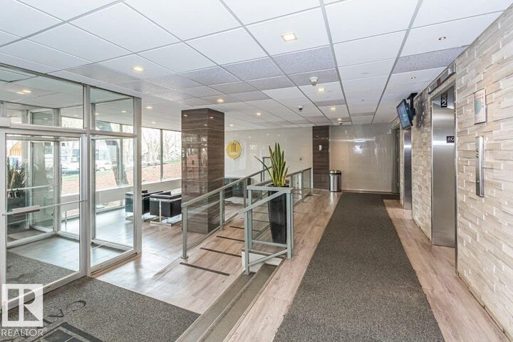Property Photo:  8510 111 Street NW  AB T6G 1H7 