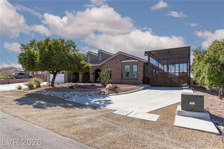 Property Photo: 252 Hull Street NV 89015
