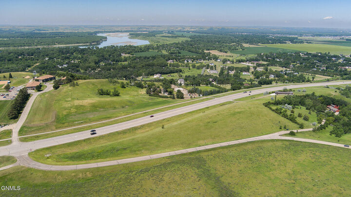 Property Photo: 2850 McDonald Road ND 58504