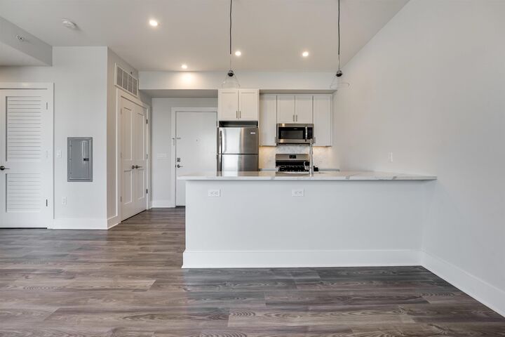 Property Photo:  658 Grand St 302  NJ 07304 