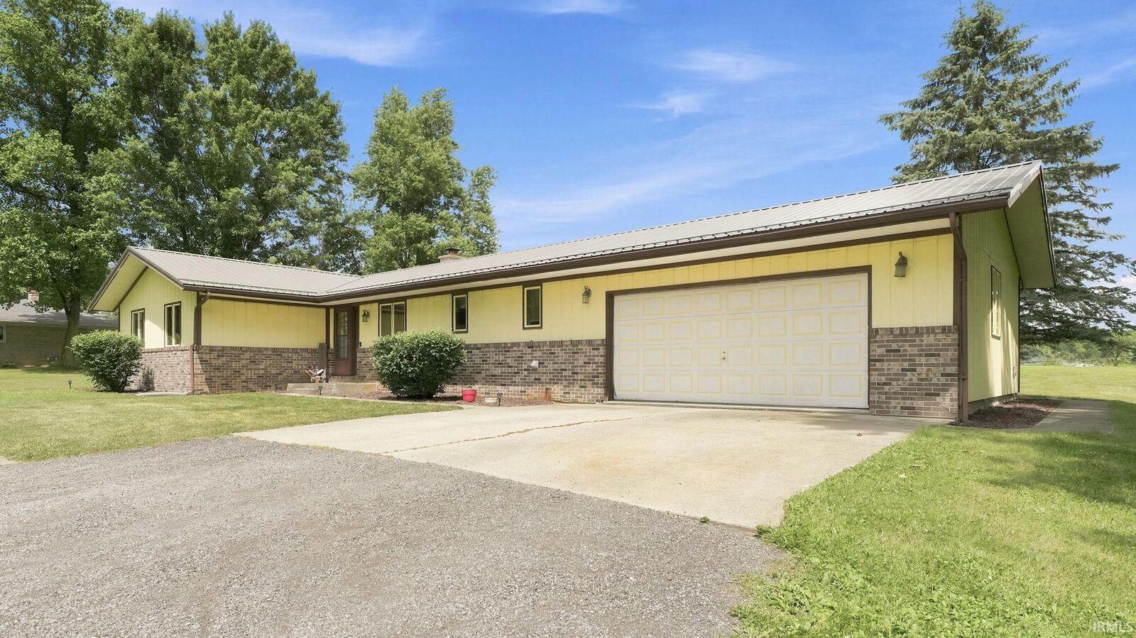 Property Photo:  4421 S State Road 5 Road  IN 46787 