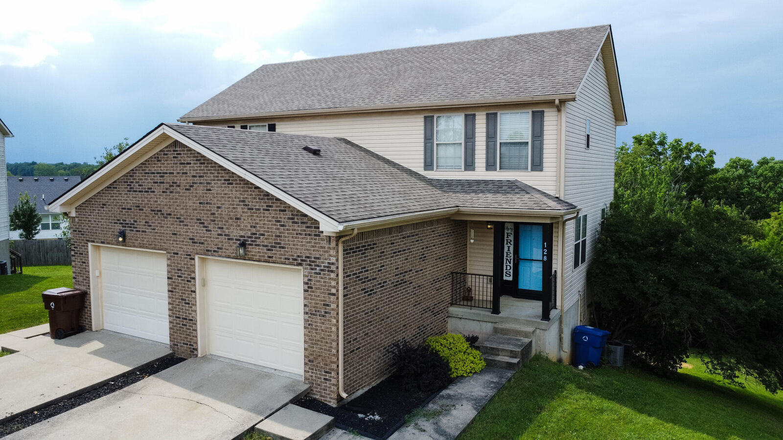 Property Photo:  128 Abbeywood Court  KY 40391 