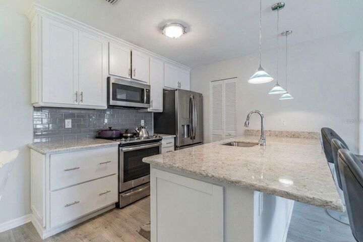 Property Photo:  2724 72nd Street W 2010  FL 34209 