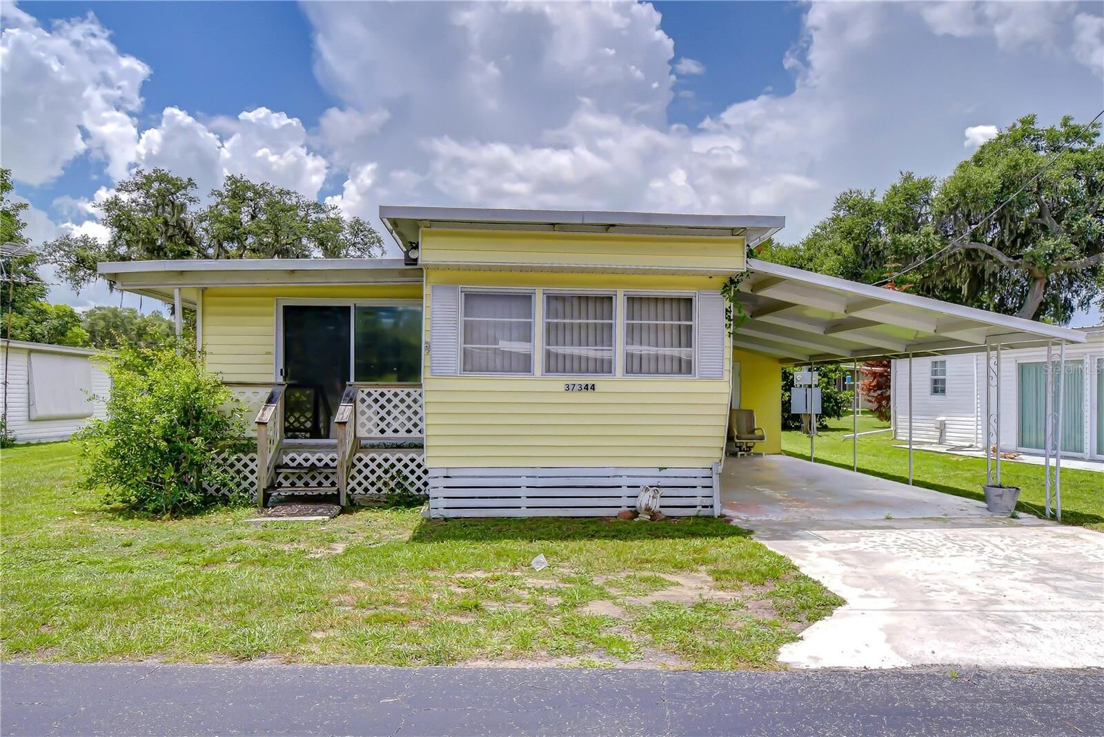 Property Photo:  37344 Hammond Drive  FL 33541 