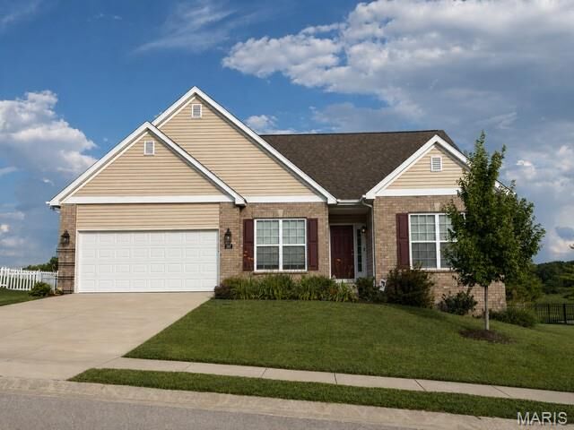 Property Photo:  207 Grand Rapids Lane  IL 62025 