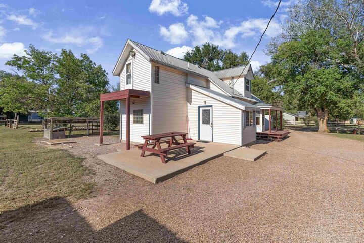 Property Photo:  202 N 4th Street  SD 57722 