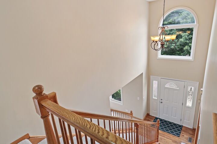 Property Photo:  