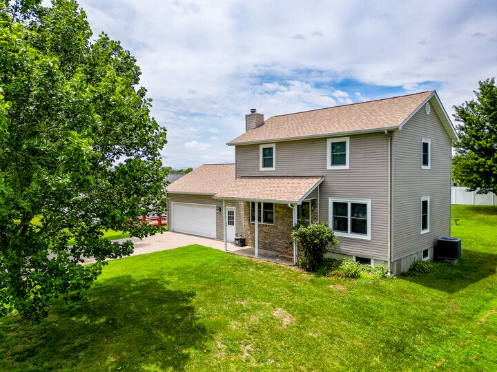 Property Photo: 5862 Winterset Drive IL 62918