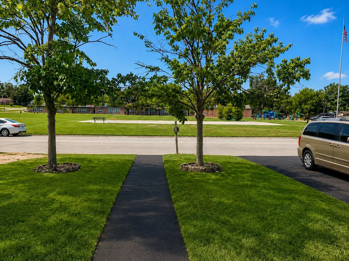 Property Photo:  16225 Central Park Avenue  IL 60428 