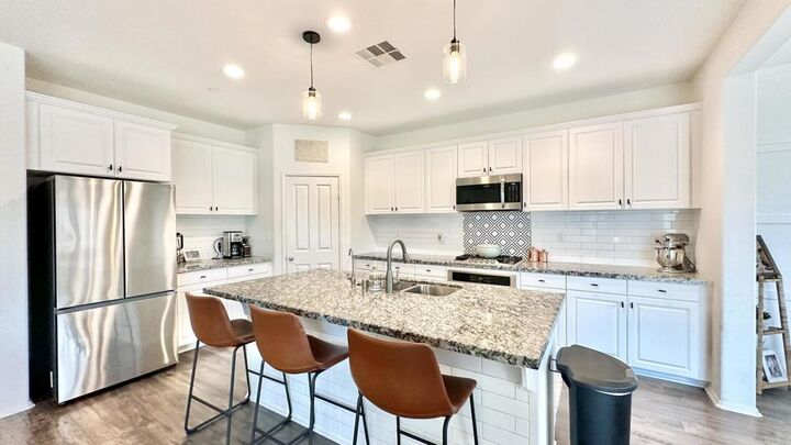 Property Photo: 35646 Asturian Way CA 92028