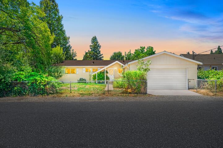 Property Photo:  610 Le Duc  CA 95945 