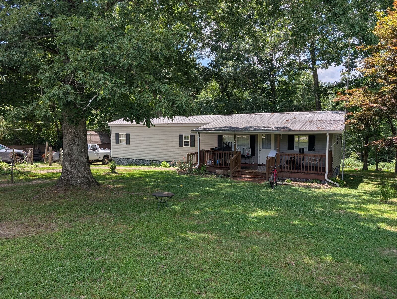 Property Photo:  509 Winston Ave  TN 37356 