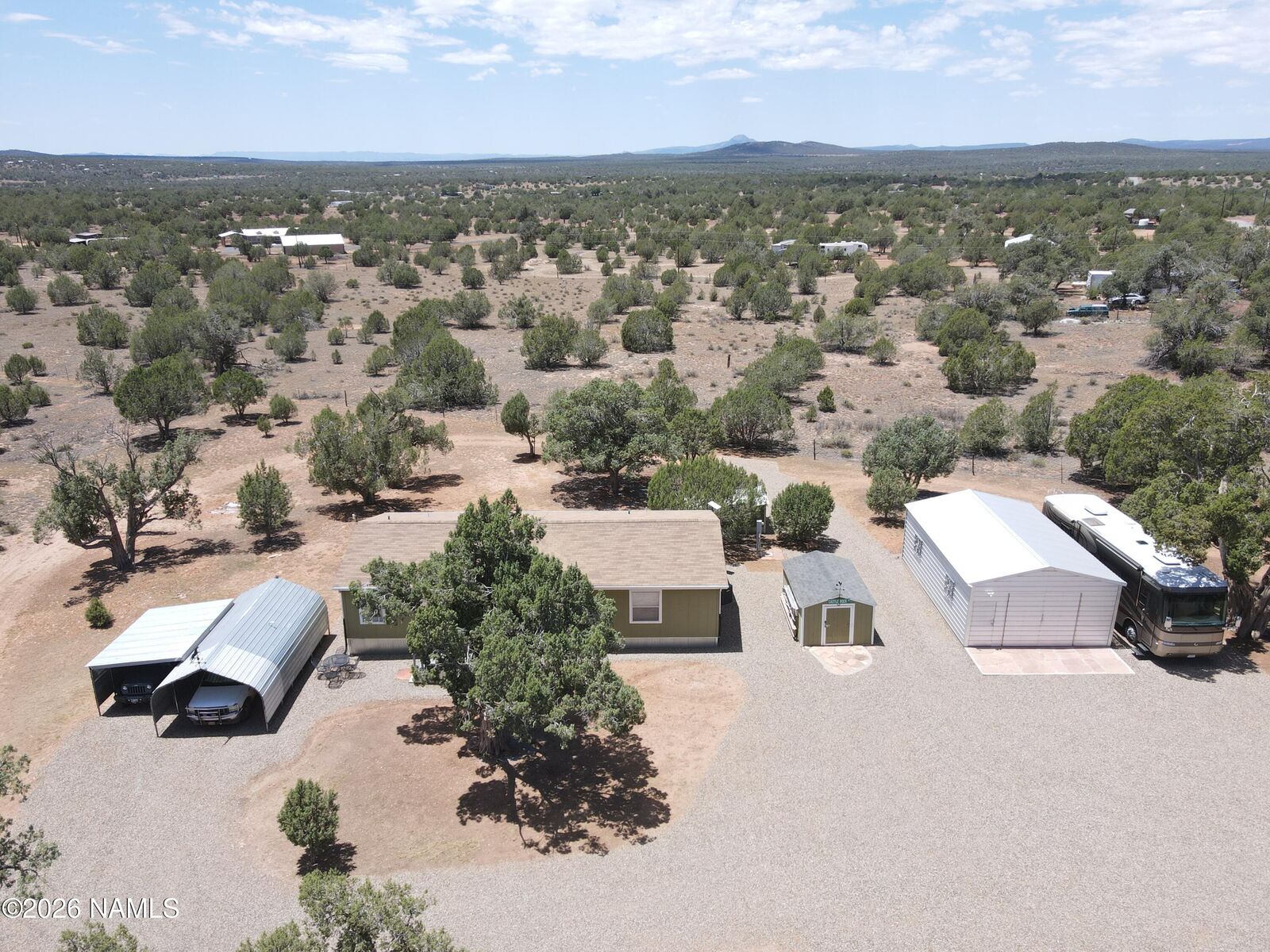 Property Photo:  780 W Grand Boulevard  AZ 86046 