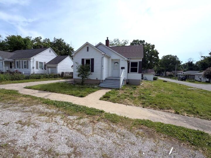 Property Photo:  320 S Adams St  MO 63555 