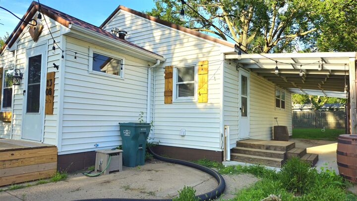 Property Photo:  1308 Ave M  IA 51023 