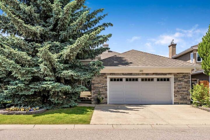 Property Photo: 410 Mt Sparrowhawk Place SE AB T2Z 2G9