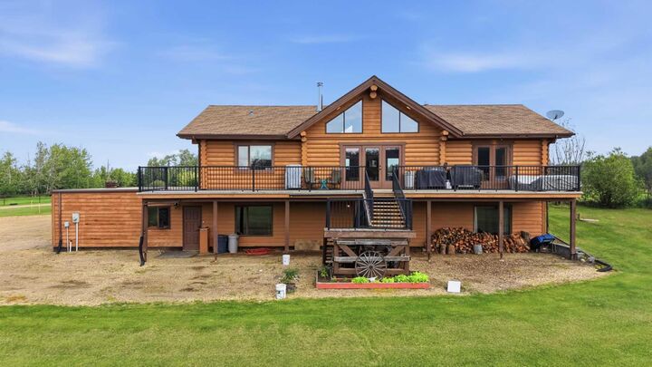 Property Photo: 6 - 425063 Range Road 254 AB T4J 1R3