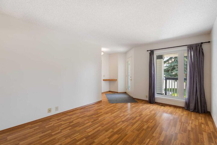 Property Photo: 117 Douglasbank Way SE AB T2Z 1W4