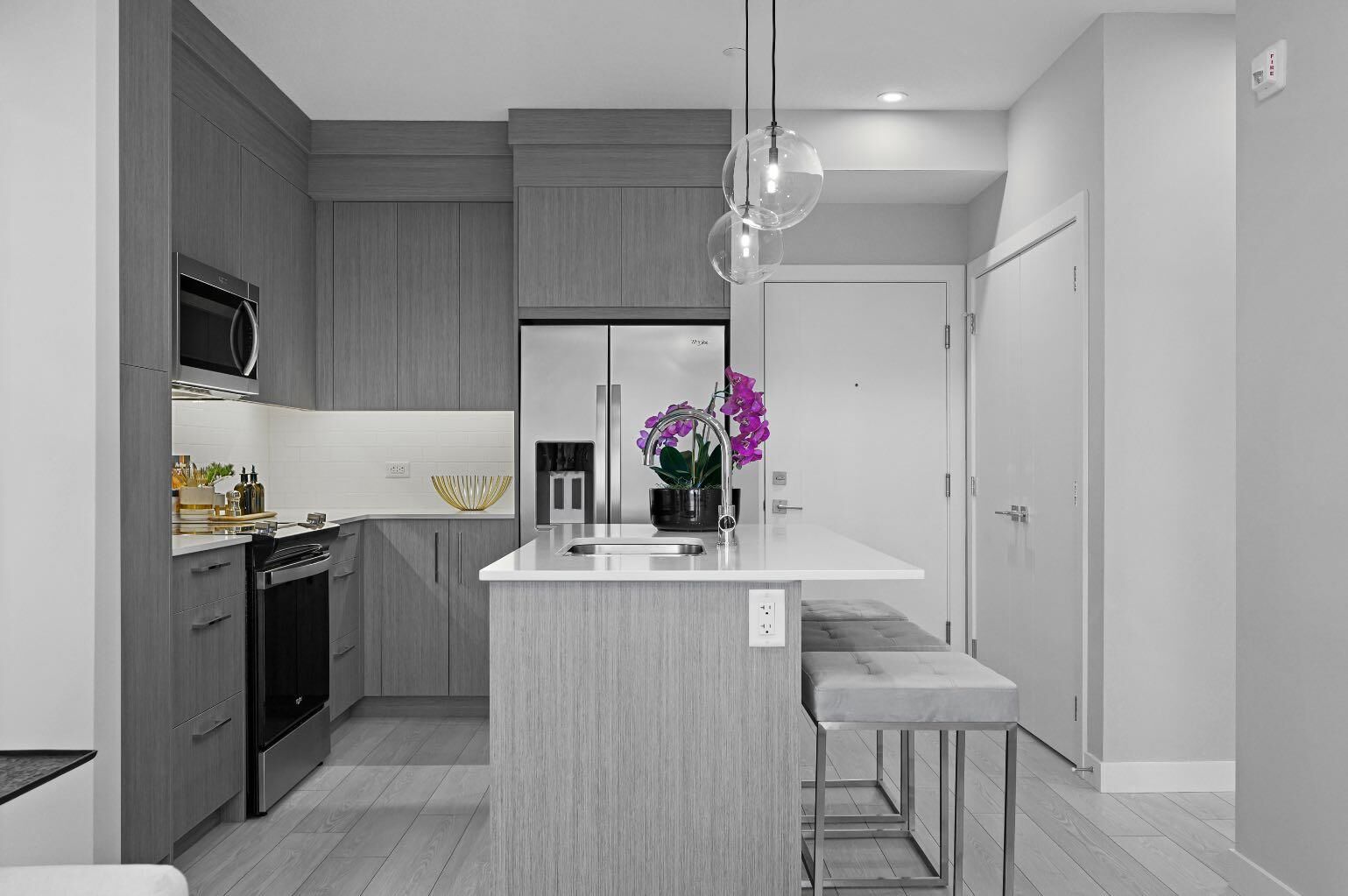 Property Photo: 63 Corner Glen Crescent NE 2116 AB T3N 2R6
