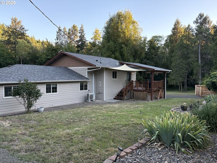 Property Photo:  5407 Buckhorn Rd  OR 97470 