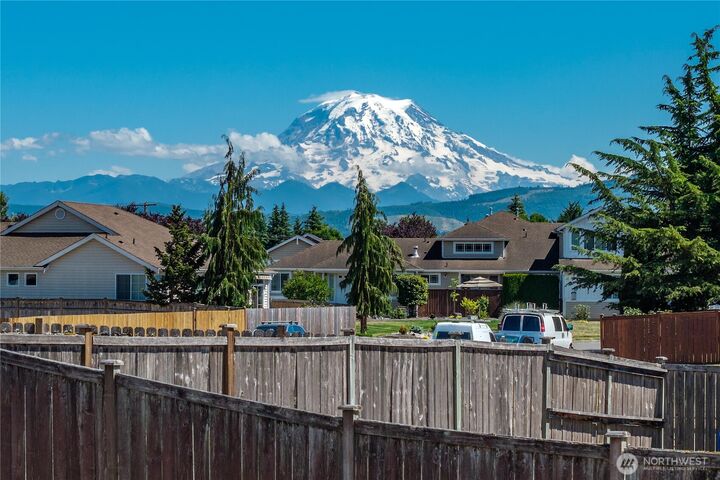 Property Photo: 903 Williams Street NW WA 98360