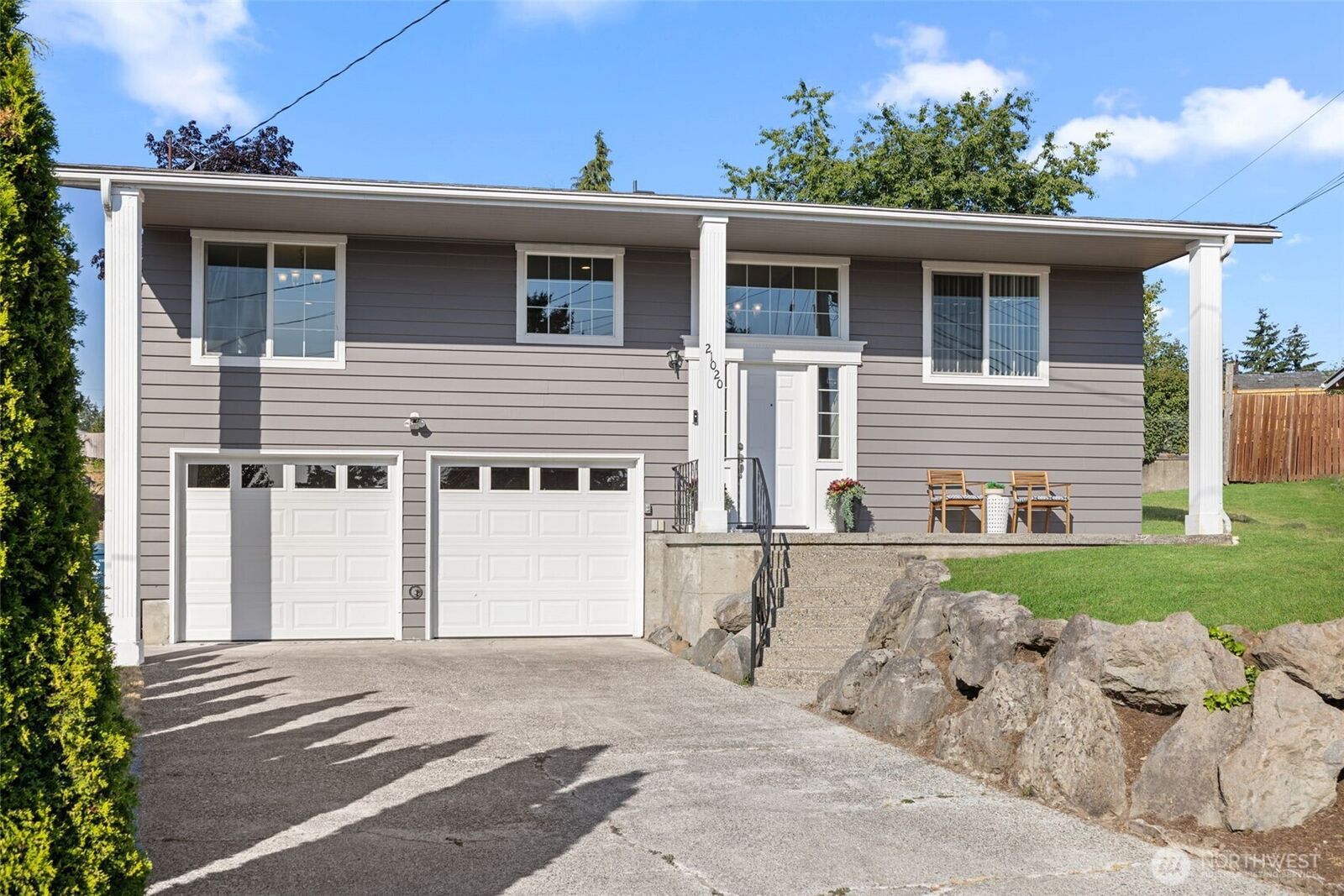 Property Photo: 21020 98th Avenue S WA 98031
