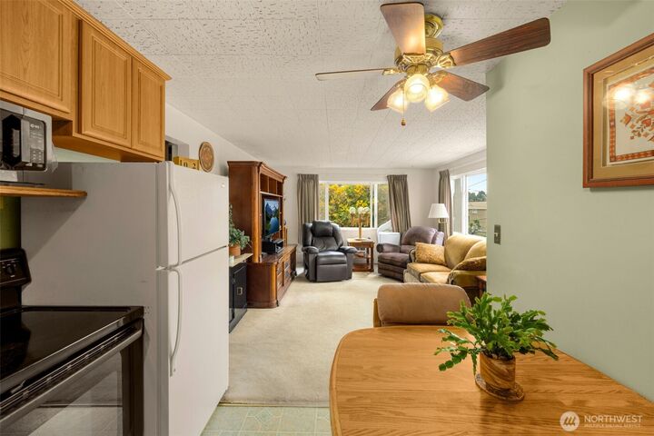 Property Photo: 205 26th Avenue E WA 98112