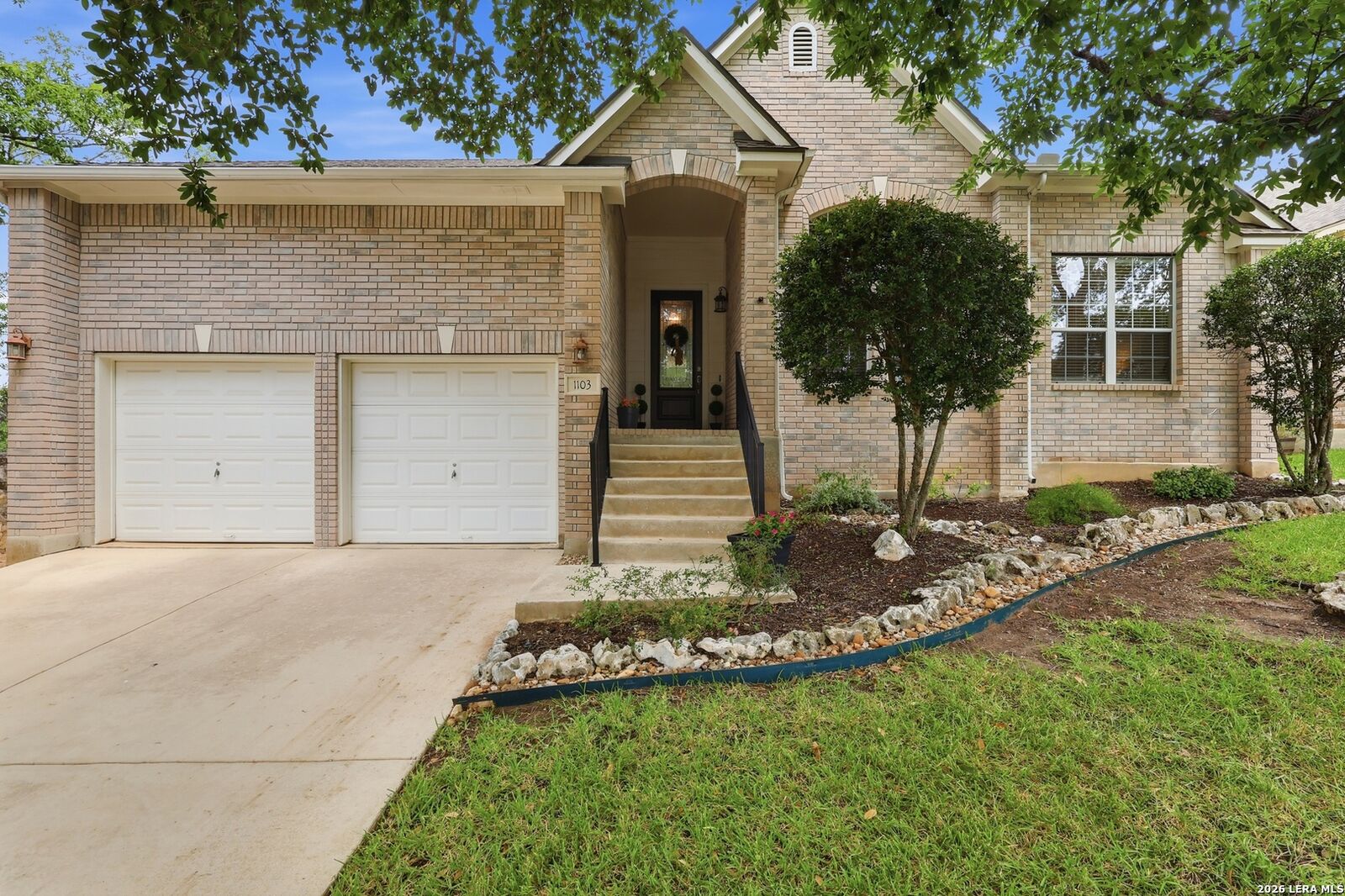 Property Photo:  1103 Crystal Spg  TX 78258 