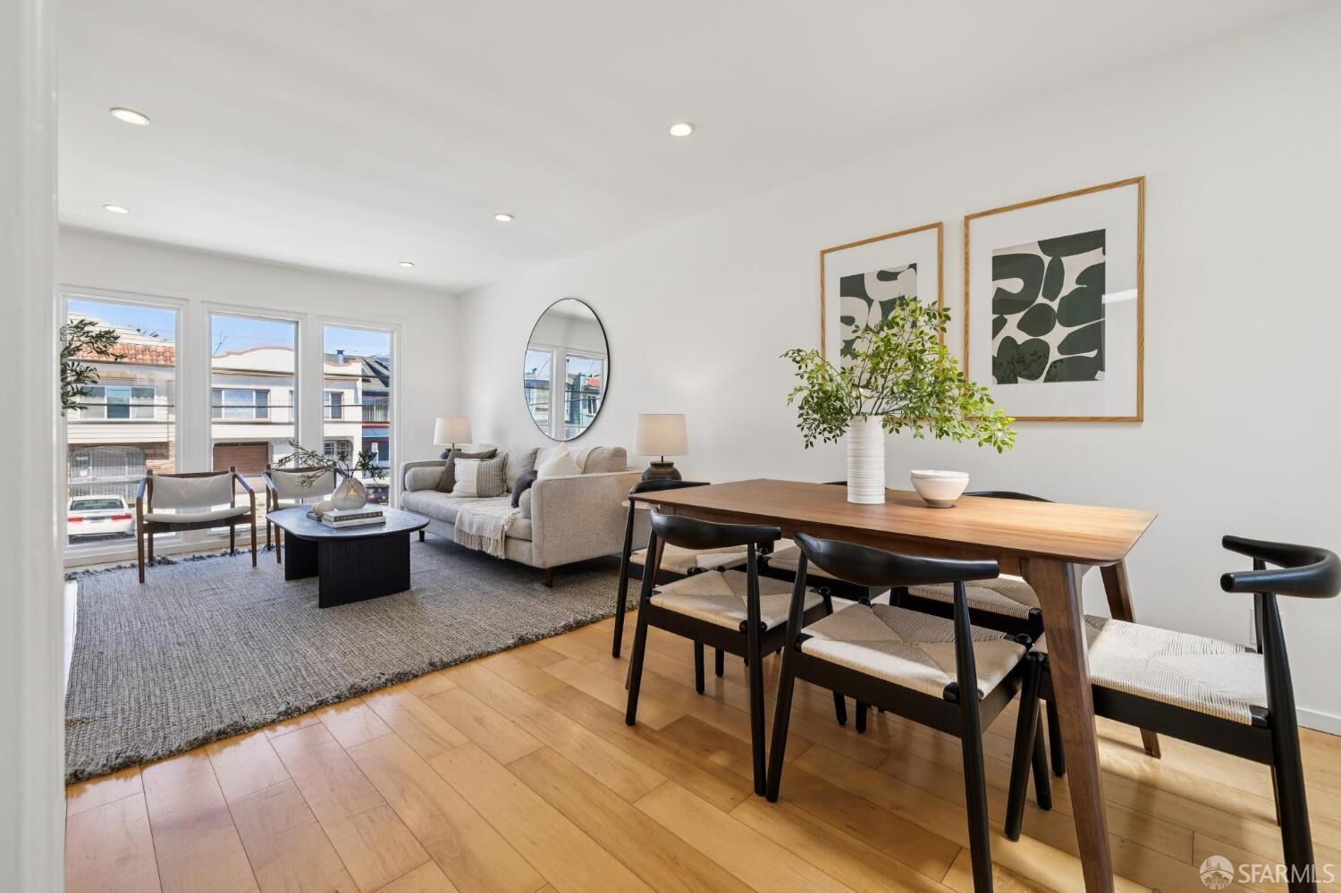 Property Photo:  1571 Van Dyke Avenue  CA 94124 