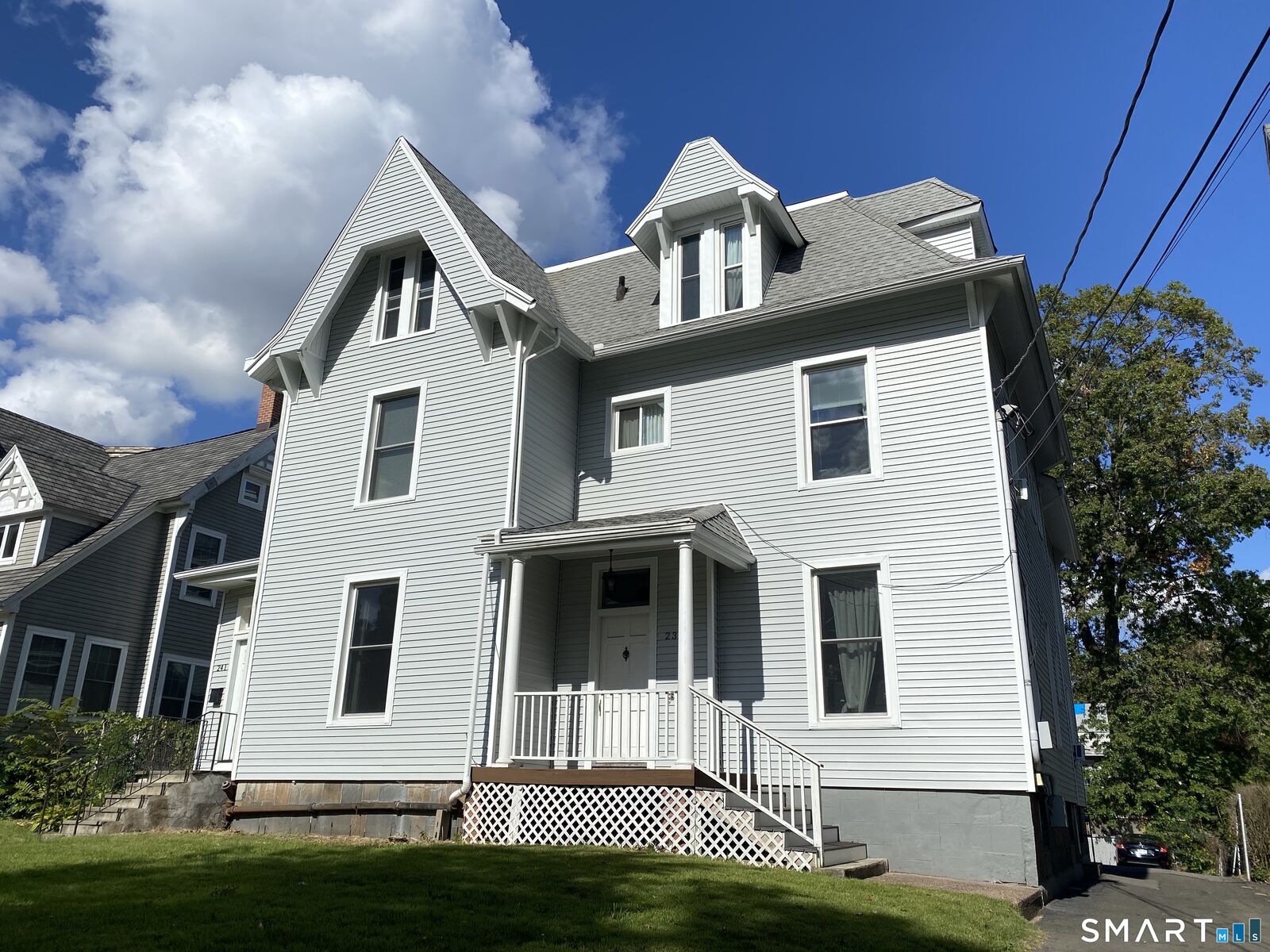 Property Photo: 239 Edwards Street Ll CT 06511