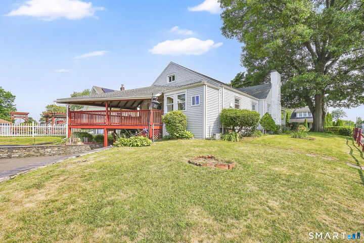 Property Photo:  231 Stratford Road  CT 06053 