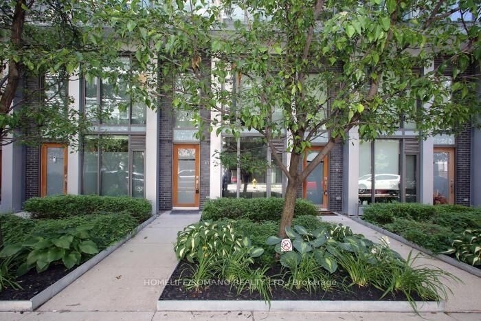 Property Photo: 55 Stewart Street 104 ON M5V 2V1