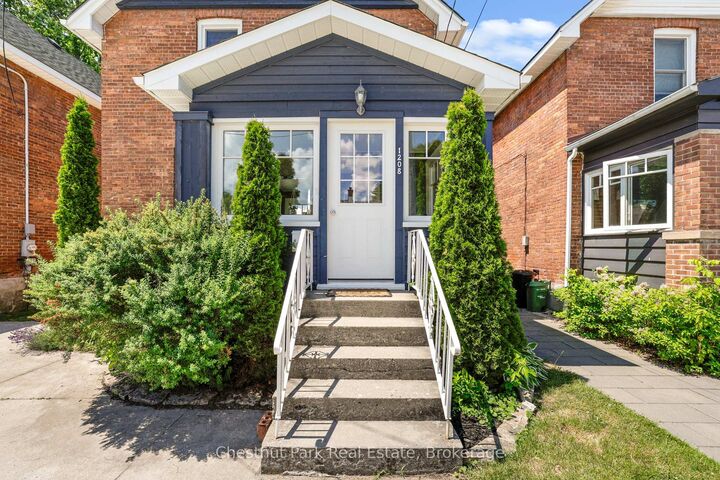 Property Photo:  1208 3rd Avenue A N/A W  ON N4K 4T7 