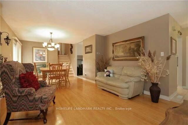 Property Photo: 1256 Falgarwood Drive ON L6H 2L6