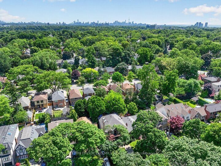 Property Photo: 51 Princeton Road ON M8X 2E3