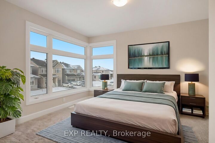 Property Photo:  6 Corr Court  ON K7C 0W5 