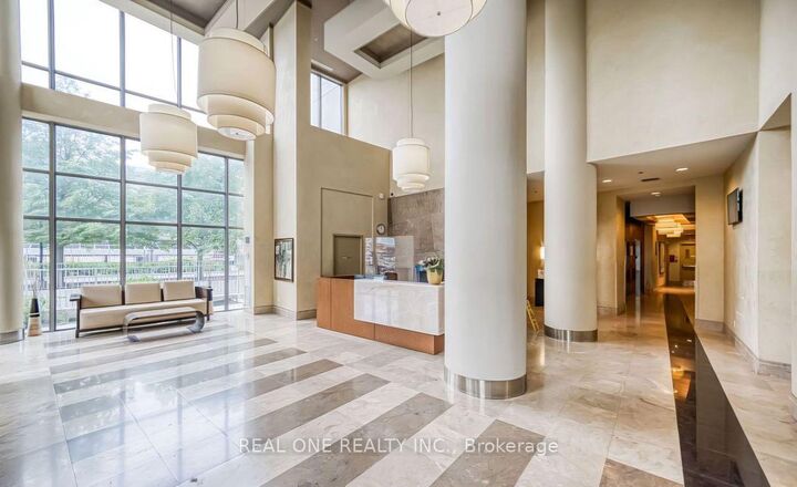 Property Photo: 60 Brian Harrison Way 1802 ON M1P 5J5