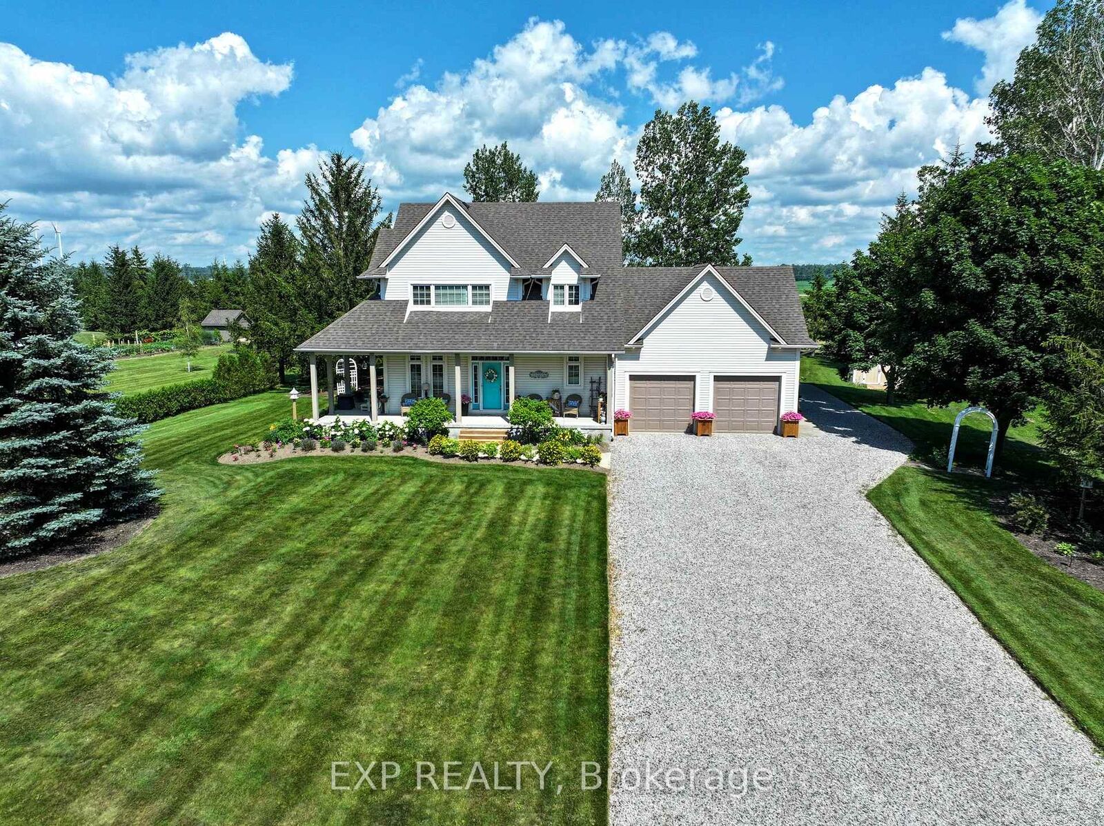 Property Photo: 71817 Sunridge Crescent ON N0M 1N0