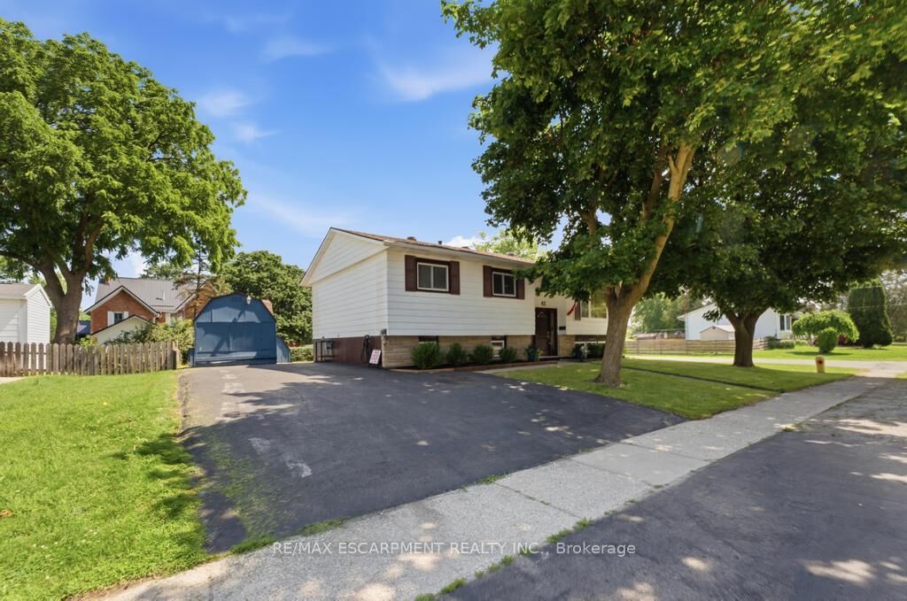 Property Photo:  42 Jane Street  ON N0A 1H0 
