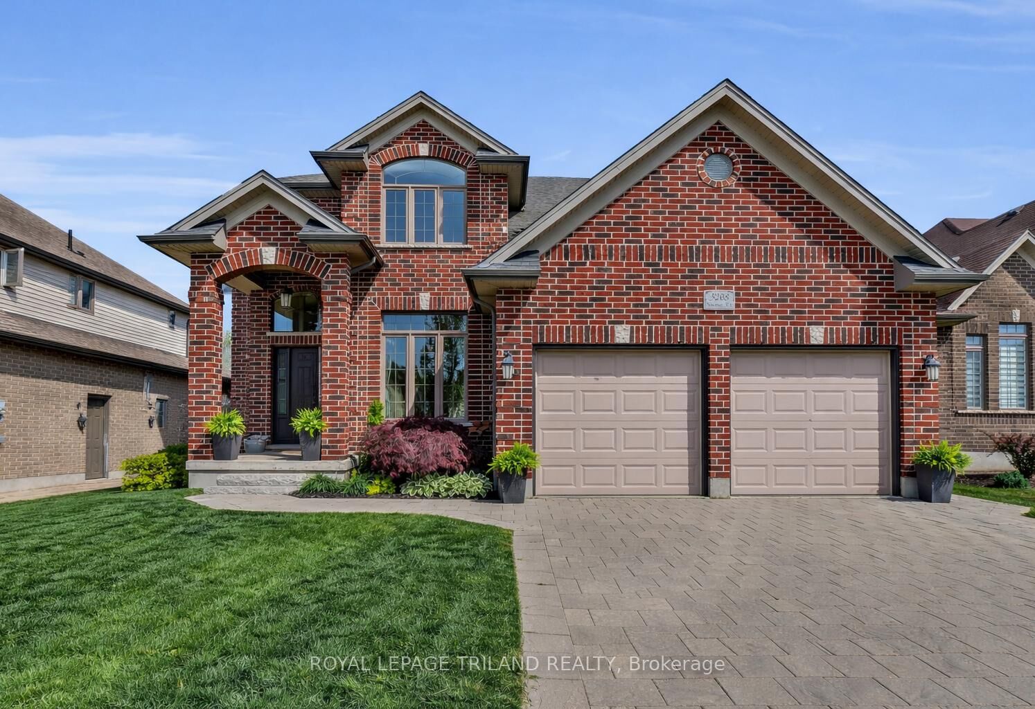 Property Photo: 3208 Morgan Avenue ON N6L 0B8