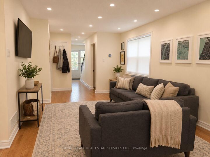 Property Photo: 86 Green Bush Crescent ON L4J 5M4
