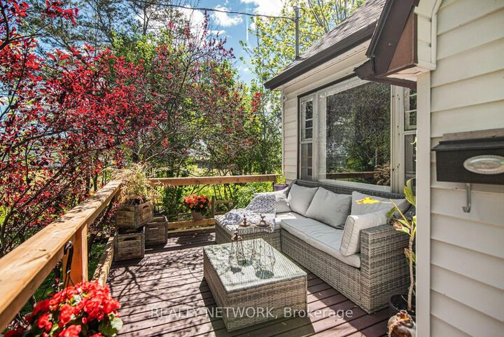 Property Photo: 32 Grant Avenue ON N1A 1Y2