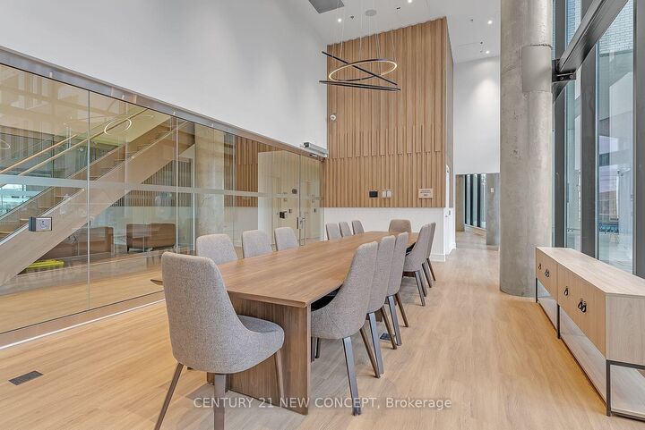 Property Photo:  3100 Keele Street 1117  ON M3M 0E1 