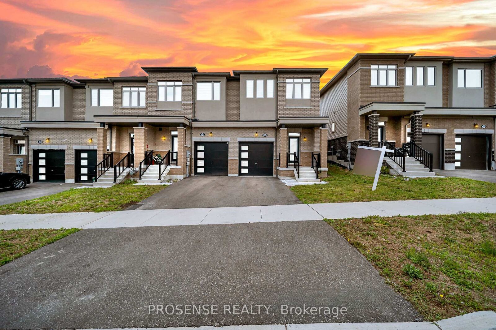 Property Photo: 2586 Winter Words Drive ON L1L 0S9