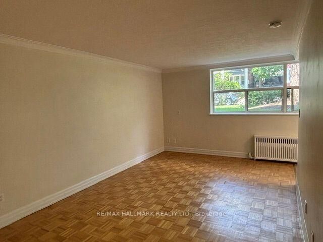 Property Photo:  134 Lawton Boulevard 105  ON M4V 2A4 