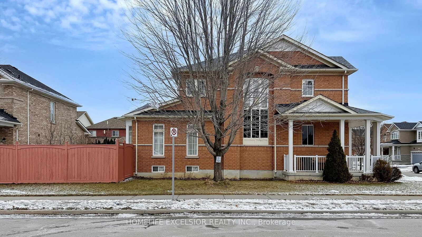 Property Photo: 2 Wellsprings Drive ON L6V 4S5