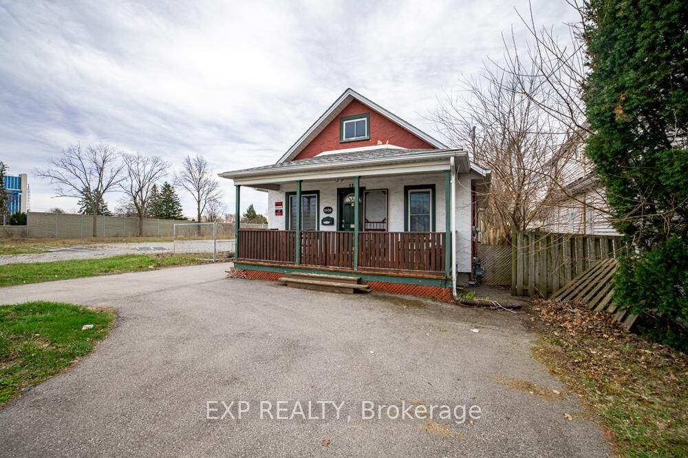 Property Photo: 5938 Dunn Street ON L2G 2P1