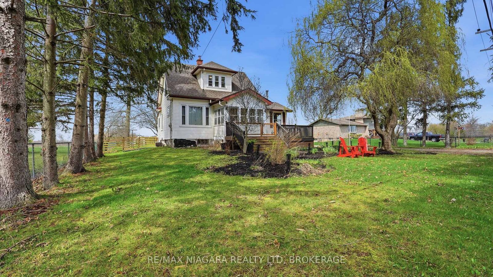 Property Photo: 106 Colborne Street ON L3B 3P1