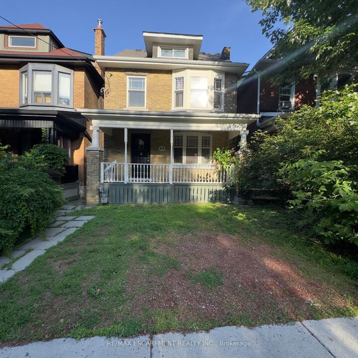 33 Cedar Avenue — photo 1